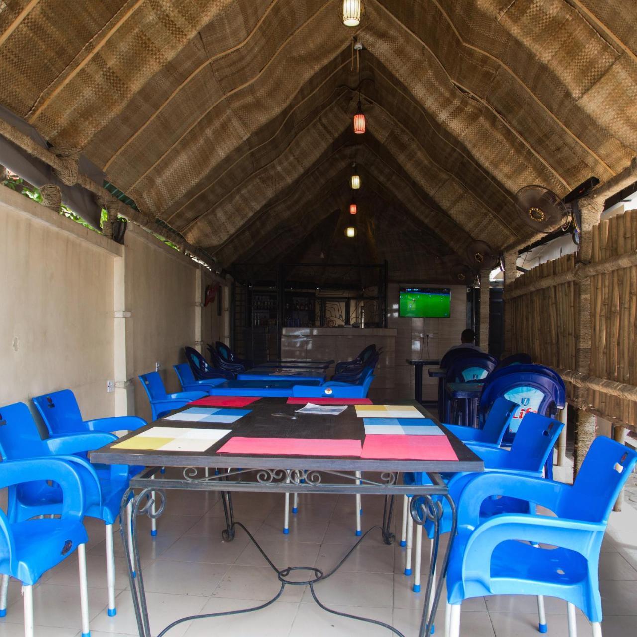 Winston Place Onitsha (Delta) Zewnętrze zdjęcie